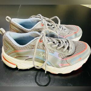 Ryka Inspire Womens Gray Walking Running Shoes Sneakers Size 7 athletic